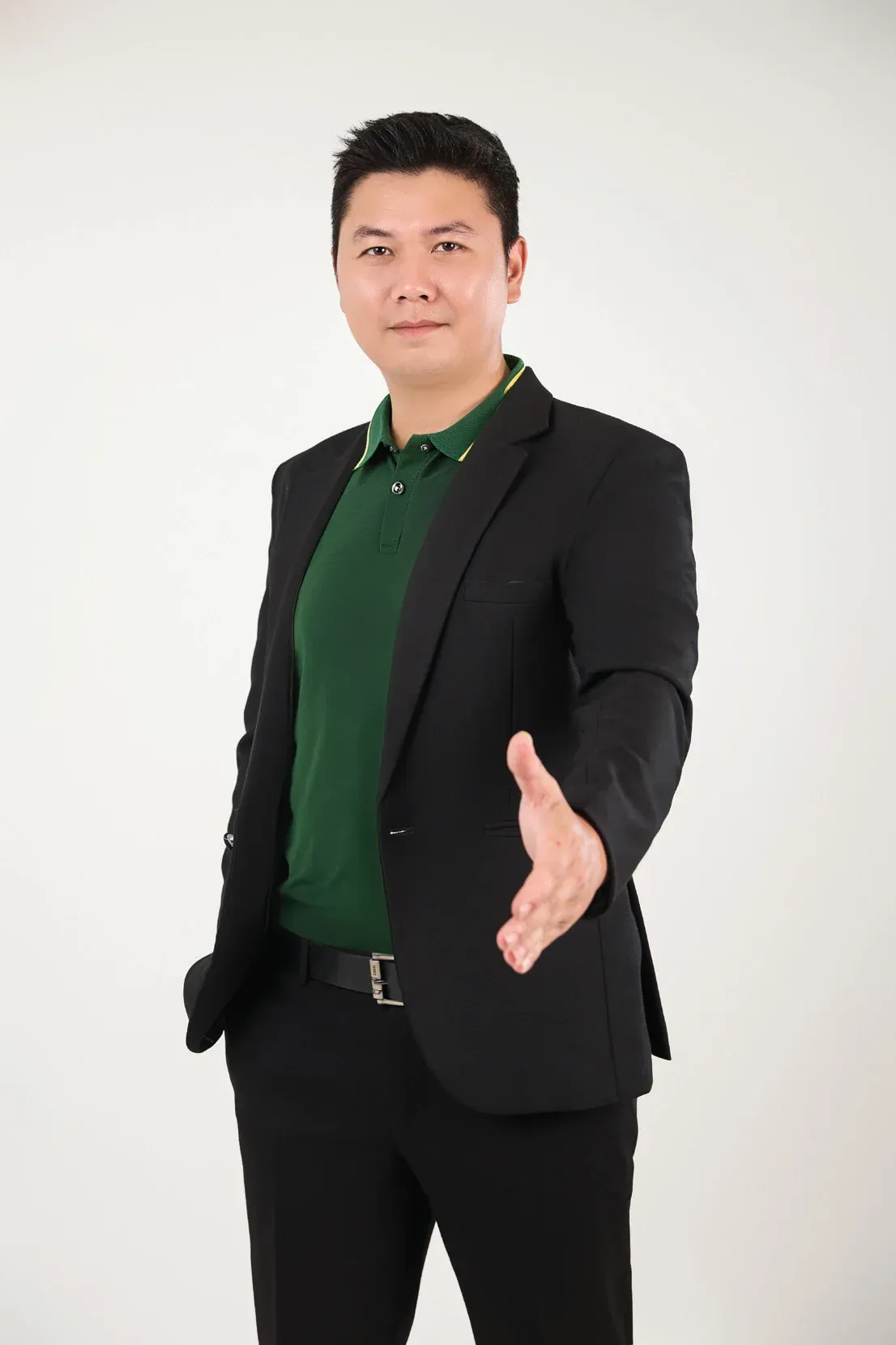 TRẦN MẠNH QUỲNH – PHÓ TỔNG GIÁM ĐỐC