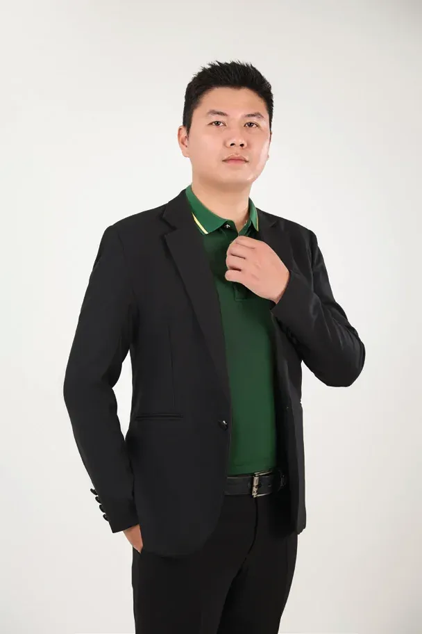 Trần Mạnh Quỳnh – Phó Tổng Giám đốc