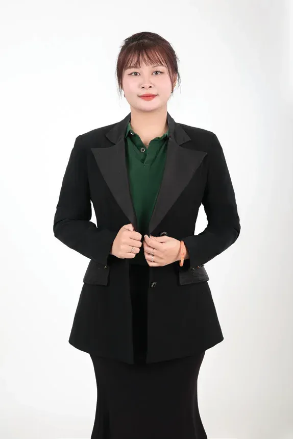 Đoàn Thu Trang – KẾ TOÁN TRƯỞNG